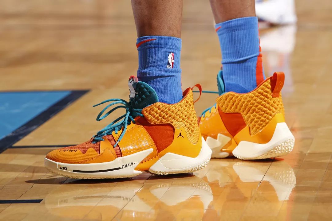 国米vs威尼斯：小图拉姆搭档皮奥；迪乌夫、苏契奇首发（国米迎战威尼斯：小图拉姆携手皮奥，迪乌夫、苏契奇先发）