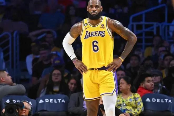 法甲第15轮观赛指南：哀兵尼斯战昂热；白堡射手遭队内停赛（法甲第15轮观赛前瞻：伤兵尼斯迎战昂热；白堡头号射手被队内禁赛）