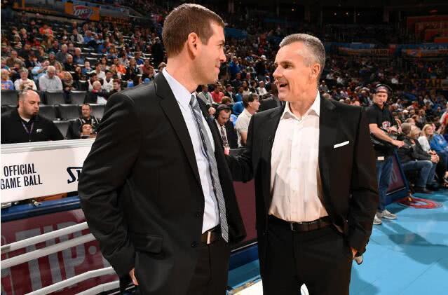 徐云龙谈国安近期传闻：越到年底作妖的就越多，能不信就不信（徐云龙评国安传闻：年底杂音增多，能不信就别信）