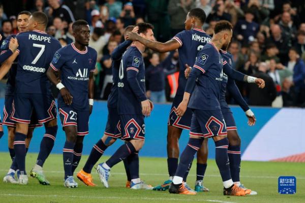 国乒8-2法国赛后爆冷！梁靖崑失守引深思！郭焱点评一针见血！（国乒8-2法国后爆出冷门：梁靖崑失守引发反思，郭焱点评直指要害）