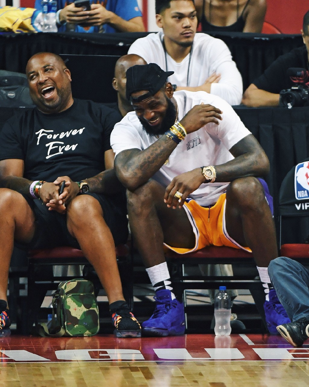 NBA战报：弗拉格22分6板，独行侠118-108击败热火（独行侠118-108力克热火，弗拉格砍下22分6篮板）