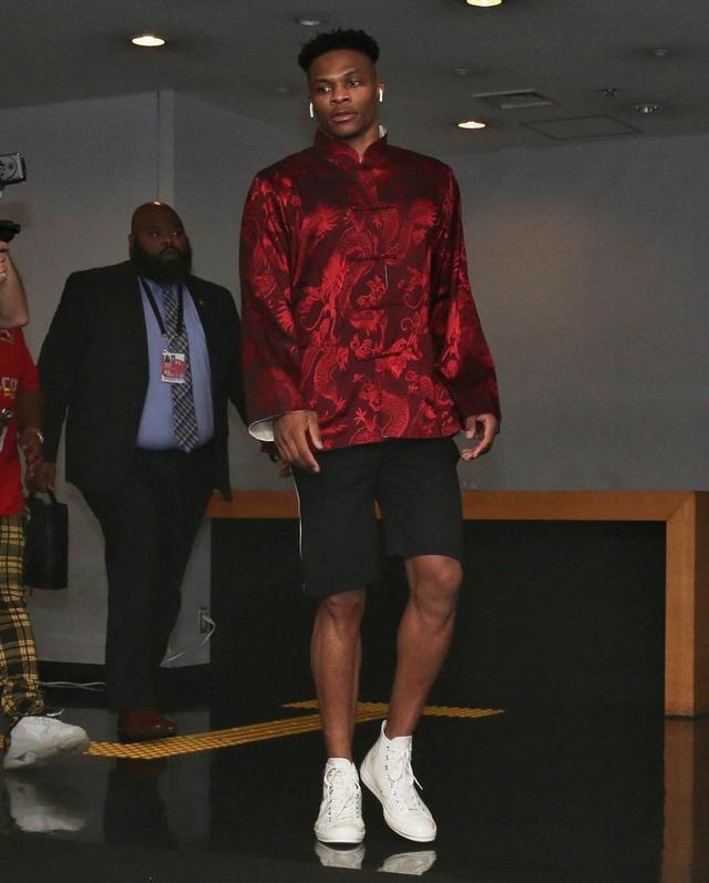 库蒂尼奥：利物浦对阵国米谁犯错更少谁就赢；齐沃确实是领袖（库蒂尼奥：利物浦战国米少失误者将胜 齐沃确是球队领袖）